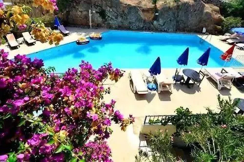 Hotel New Golden Gate 3*