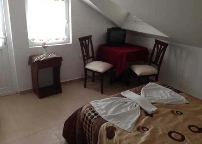 Hotel New Golden Gate