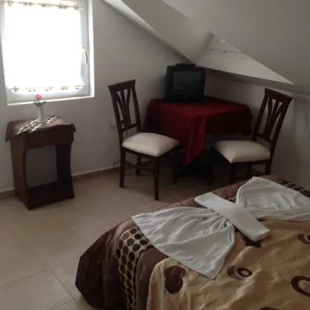 호텔 New Golden Gate