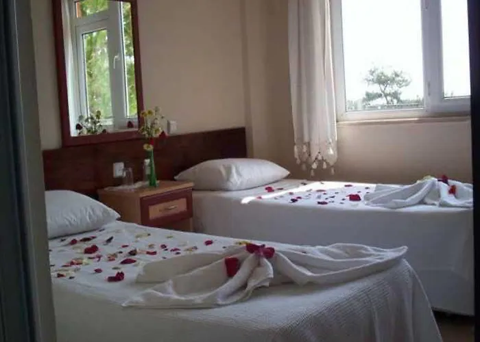 New Golden Gate Hotel 3*